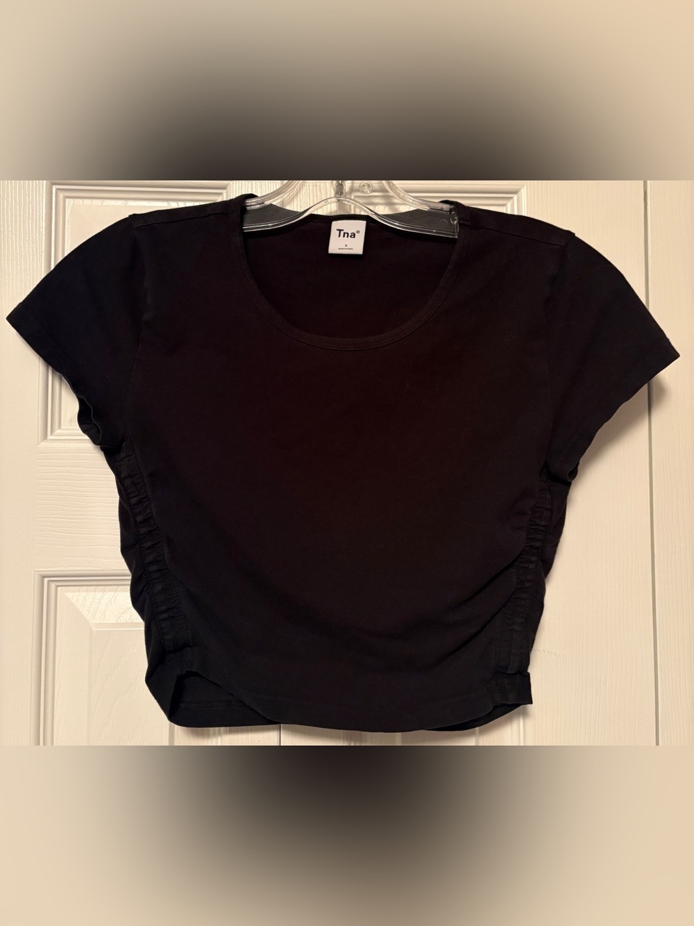 Aritzia Tna Chill Malibu Cropped T-Shirt - Black - Size S